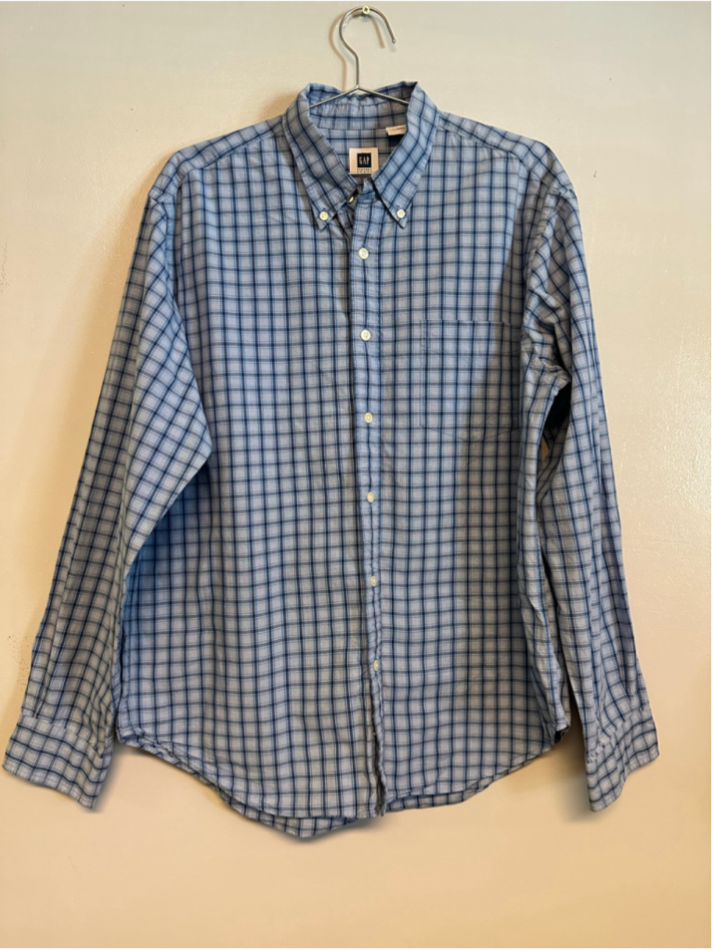 Gap Button Down Shirt, Size Large, Blue and White Plaid Casual 100% Cotton